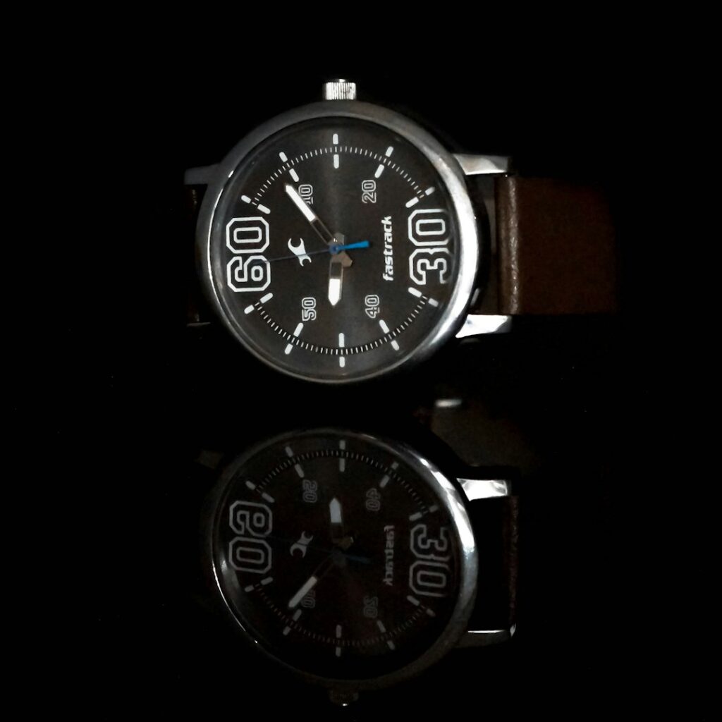 Mariner Steel Watch Large